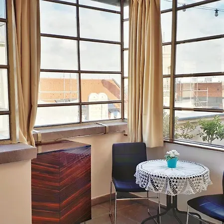 Rumbach Terrace Διαμέρισμα *
